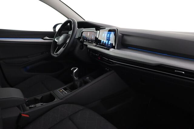 Volkswagen Golf 1.0TFSi  1.0TFSi + GPS + CARPLAY + CAMERA + PDC + CRUISE + ALU 16