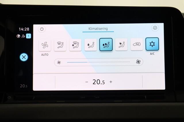 Volkswagen Golf 1.0TFSi  1.0TFSi + GPS + CARPLAY + CAMERA + PDC + CRUISE + ALU 16