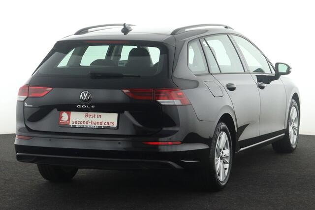 Volkswagen Golf 1.0TFSi  1.0TFSi + GPS + CARPLAY + CAMERA + PDC + CRUISE + ALU 16