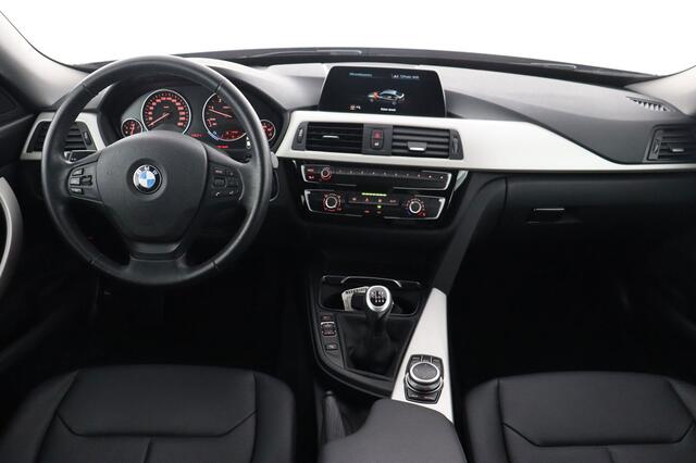 BMW 3-Serie 318 GT BUSINESS EDITION D GT BUSINESS EDITION D + GPS + LEDER + PDC + CRUISE + ALU 17
