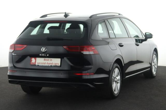 Volkswagen Golf 1.0TFSi 1.0TFSi + GPS + CARPLAY + CAMERA + PDC + CRUISE + ALU 16