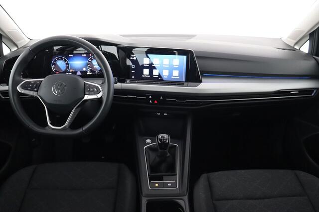 Volkswagen Golf 1.0TFSi 1.0TFSi + GPS + CARPLAY + CAMERA + PDC + CRUISE + ALU 16