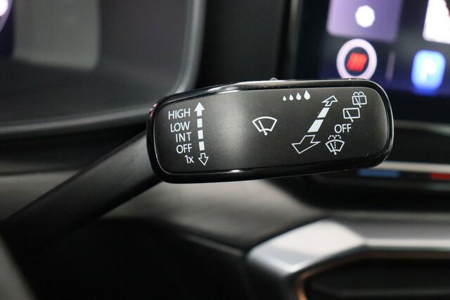 Cupra Leon BREAK ST 1.5 ETSI DSG LEON ST 1.5 ETSI 150 PK DSG + CARPLAY + GPS + CAMERA + PDC + ALU 18