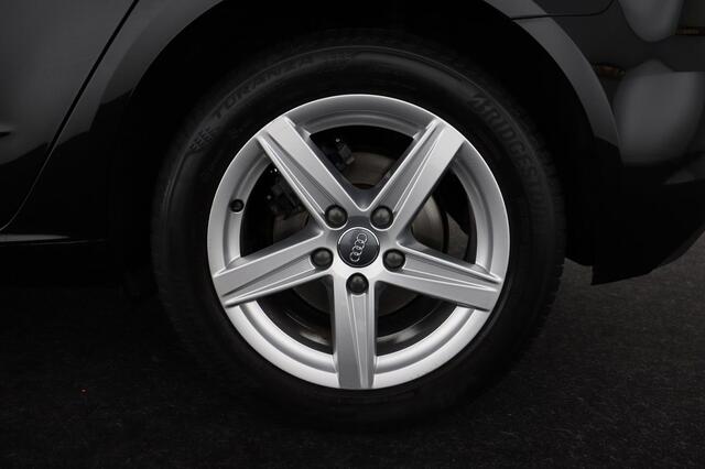 Audi A3 SPORTBACK 30 1.0TFSI SPORTBACK 30 1.0TFSI + GPS + LEDER + PDC + ALU 16 + XENON