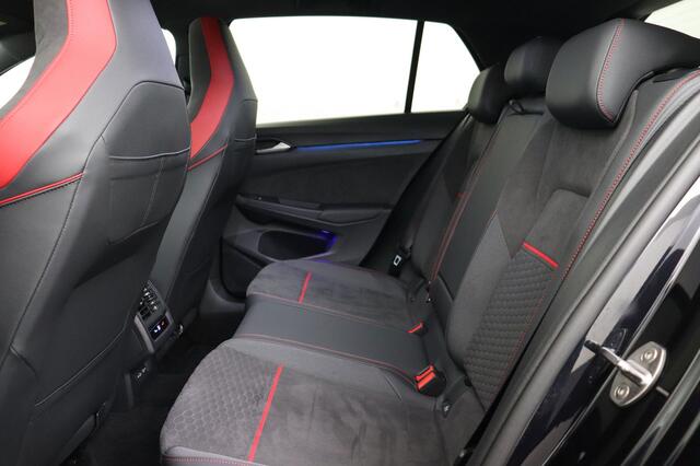 Volkswagen Golf 2.0 CLUBSPORT 2.0 CLUBSPORT  + CARPLAY + GPS + CAMERA + PDC + SCHUIFDAK + STOF/ALCANTARA + ALU
