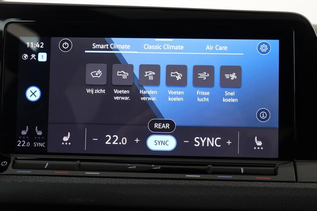 Volkswagen Golf 2.0 CLUBSPORT 2.0 CLUBSPORT  + CARPLAY + GPS + CAMERA + PDC + SCHUIFDAK + STOF/ALCANTARA + ALU