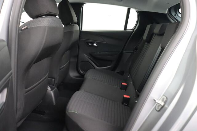 Peugeot 208 Facelift ACTIVE 1.2PT Facelift ACTIVE 1.2PT + CARPLAY + PDC + CRUISE