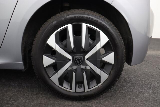 Peugeot 208 Facelift ACTIVE 1.2PT Facelift ACTIVE 1.2PT + CARPLAY + PDC + CRUISE