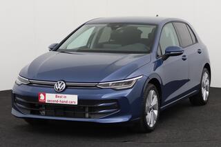 Volkswagen Golf Facelift VIII 1.5 TSI LIFE Facelift VIII 1.5 TSI LIFE + CARPLAY + PDC + ALU