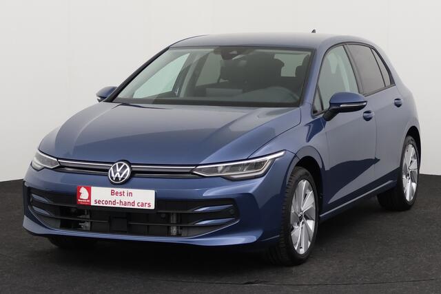 Volkswagen Golf Facelift VIII 1.5 TSI LIFE Facelift VIII 1.5 TSI LIFE + CARPLAY + PDC + ALU