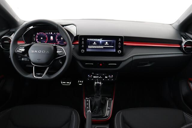 Skoda Fabia MONTE CARLO 1.0 TSI DSG MONTE CARLO 1.0 TSI DSG + CARPLAY + CAMERA + PDC + ALU 16