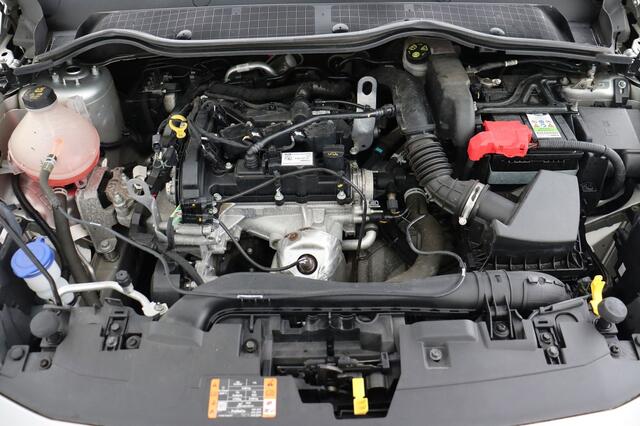 Ford Fiesta 1.1i COOL & CONNECT 1.1i COOL &amp; CONNECT + GPS + PDC + CRUISE