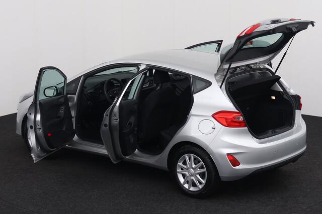 Ford Fiesta 1.1i COOL & CONNECT 1.1i COOL &amp; CONNECT + GPS + PDC + CRUISE
