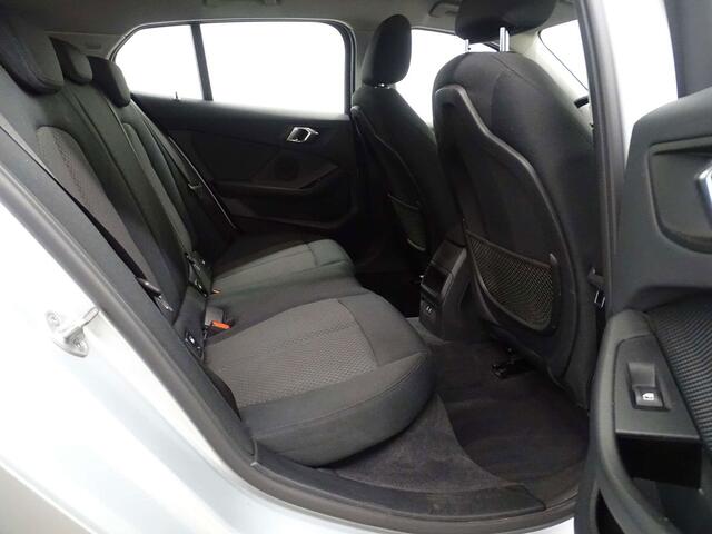 BMW 1-Serie 118 i Hatch New NAVI PRO-PARKING-CRUISE