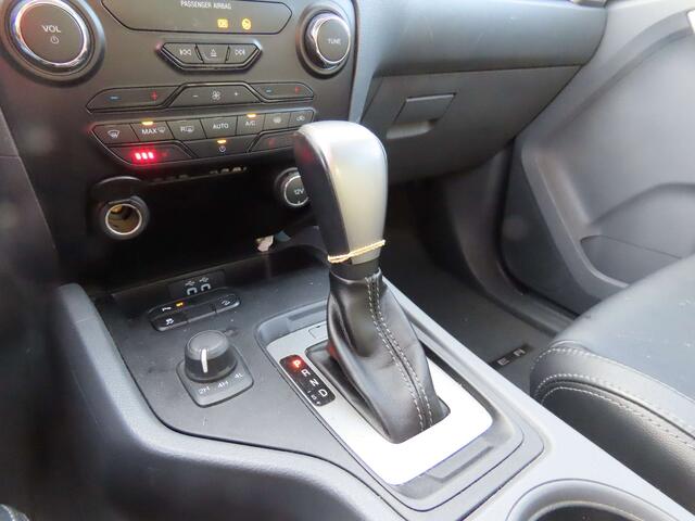 Ford Ranger 2.2 TDCi Limited 16000 netto export