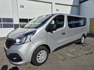 RENAULT TRAFIC 1.6 dCi passenger 8-pers 72.000km militair kenteken cvo airco cruise pdc achterschade G�n�rique