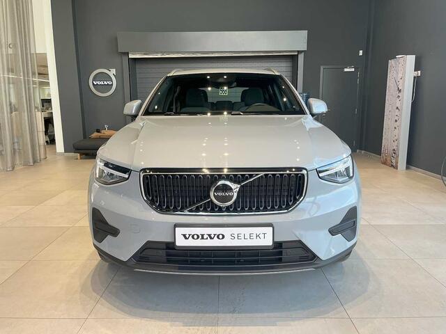 Volvo XC40 Core, T2 Automatique Mild Hybrid, Essence