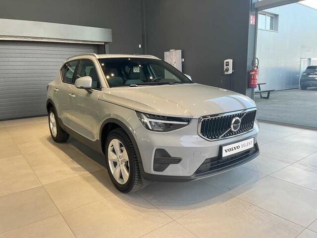 Volvo XC40 Core, T2 Automatique Mild Hybrid, Essence