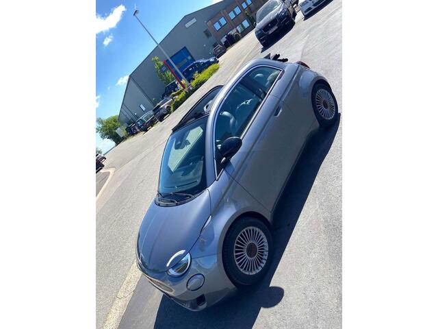 Fiat 500c e-500 42 kWh Red