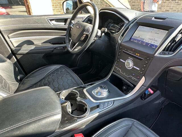 Ford S-MAX 2.0 TDCi Vignale 7 zitplaatsen,1 jaar garantie