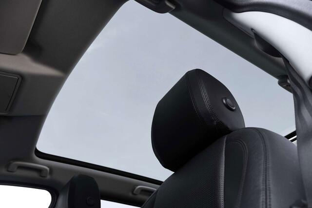 Land Rover Discovery SPORT 2.0 TD4 HSE Dynamic BTW PANO Camera LijnA Garanti
