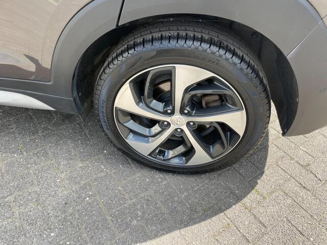 Hyundai Tucson 1.6 T-GDi Comfort 4WD automaat panoramadak