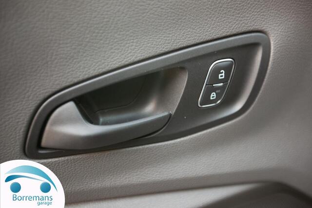 Ford Transit 2T 330 L3H2 ecoblue 130 trend business