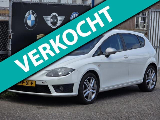 Seat Leon 1.4 EcoTSI FR Business Intense Schuifdak / Parkeerhulp / Airco / Stoelverwarming