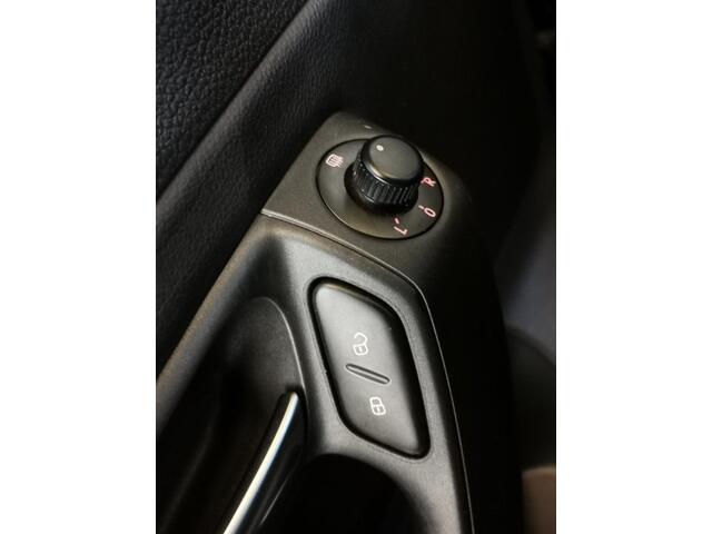 Volkswagen Polo 1.2 TSI Highline | AIRCO | ELEK.RAMEN | PDC | APK.