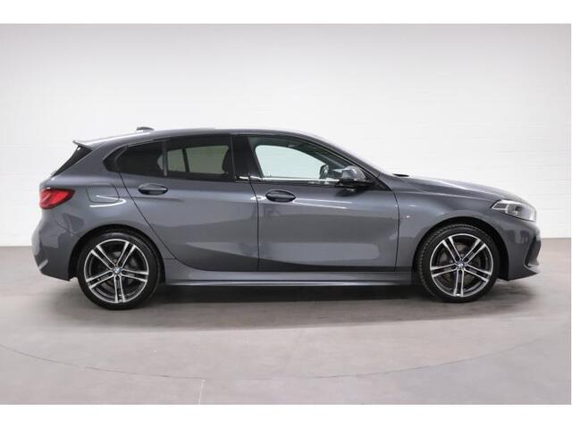 BMW 1-Serie 116 1.5D M-SPORT
