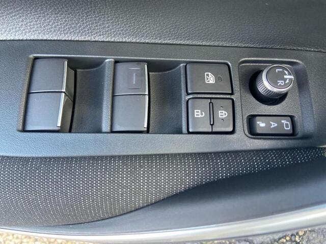 Toyota Corolla TS DYNAMIC cam nav sens V/A