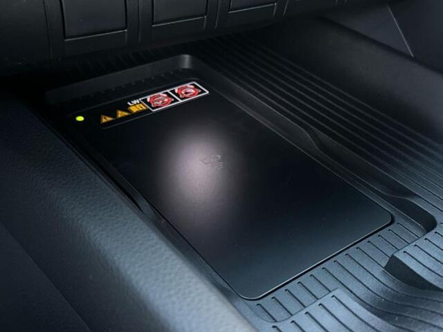 Toyota C-HR PREMIUM nav cam sens V/A