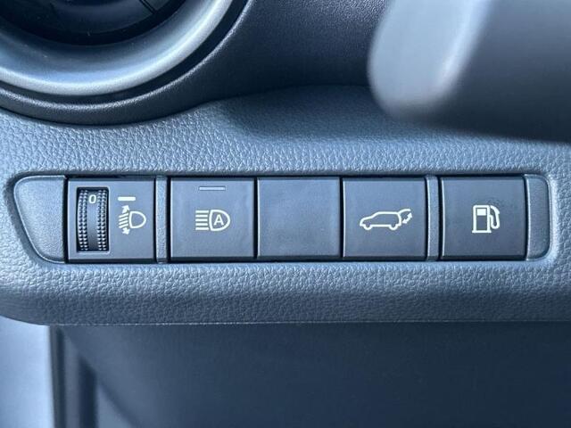 Toyota C-HR PREMIUM nav cam sens V/A