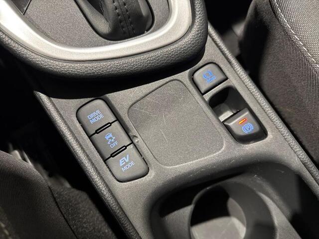 Toyota Yaris Dynamic cam apple carplay
