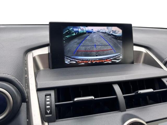 Lexus NX 300H EXECUTIVE LINE AFN. TREKHAAK c