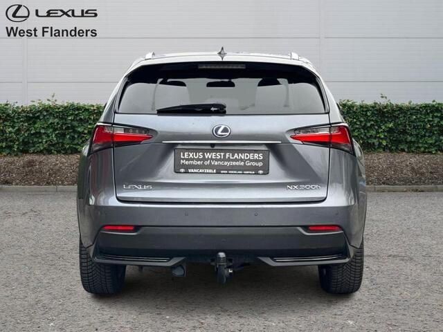 Lexus NX 300H EXECUTIVE LINE AFN. TREKHAAK c