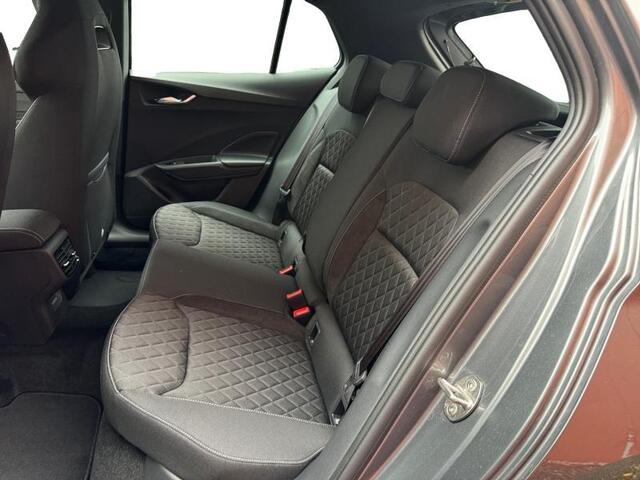 Skoda Fabia Style - 1.0TSi 95cv - SIEGES SPORT/GPS/Bip AV / AR