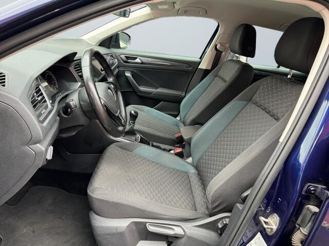 Volkswagen T-ROC CarplayCaméraAPS Av/ArClim auto