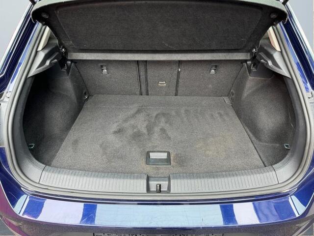 Volkswagen T-ROC CarplayCaméraAPS Av/ArClim auto