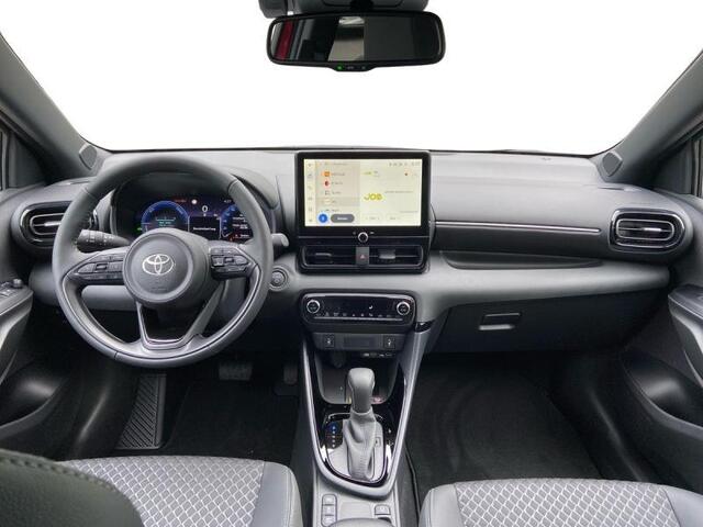 Toyota Yaris Style cam navi 17inch lichtmet
