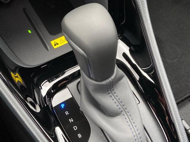 Toyota Yaris Style cam navi 17inch lichtmet