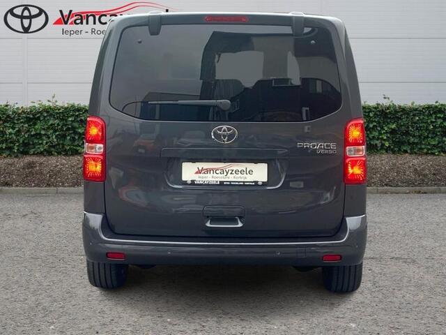 Toyota Proace Family 8pl