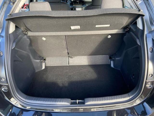 Toyota Yaris Iconic cam apple carplay/andro