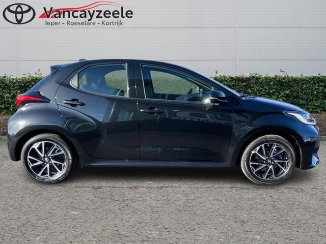 Toyota Yaris Iconic cam apple carplay/andro