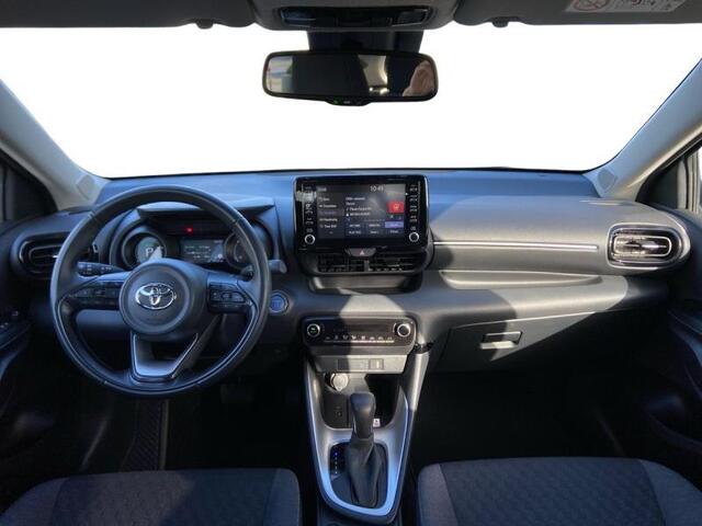 Toyota Yaris Iconic cam apple carplay/andro