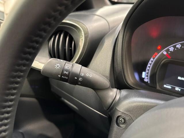 Toyota Aygo X Xpulse cam apple carplay/andro
