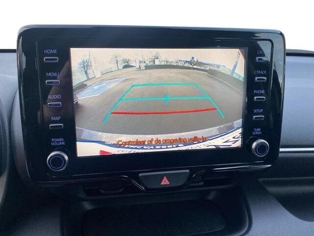 Toyota Yaris Dynamic cam apple carplay