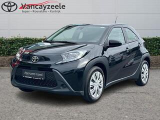 TOYOTA AYGO X play camera