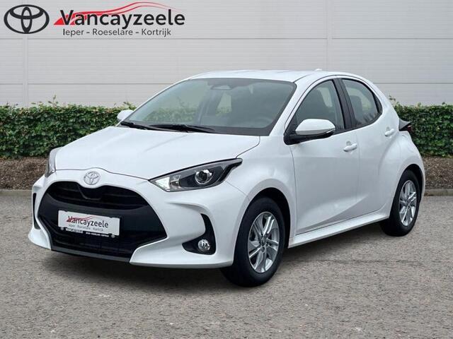 Toyota Yaris Dynamic cam bluetooth apple ca