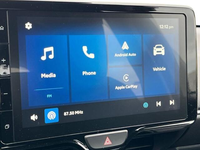 Toyota Yaris Dynamic cam bluetooth apple ca